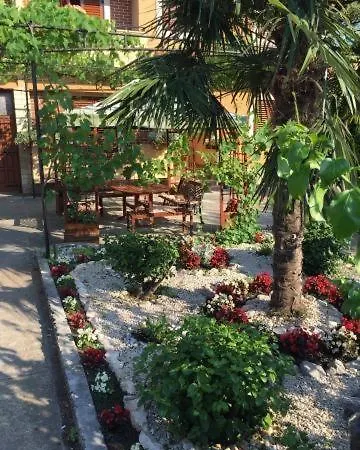 Room In Biograd Na Moru With Balcony, Air Conditioning, Wifi 4948-4 Biograd Na Moru